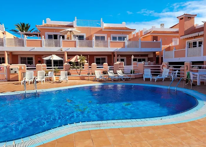 Funcional En Residencial Con Piscina En Inmejorable Ubicacion En Centro De La Isla 公寓 *