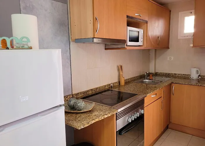 Funcional En Residencial Con Piscina En Inmejorable Ubicacion En Centro De La Isla 公寓 *